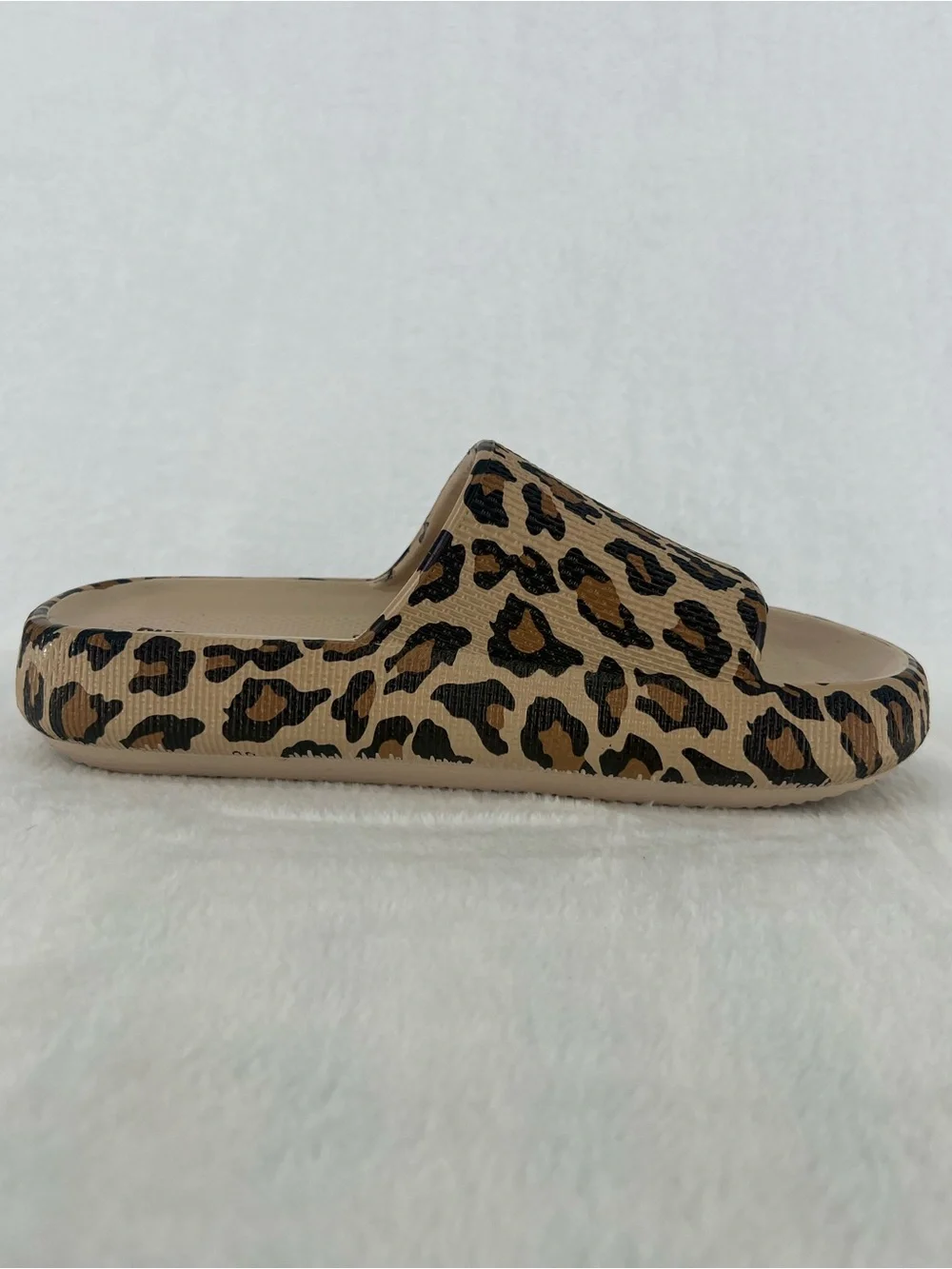 Cushionaire Feather Foam Slides Leopard New Sz 8 Comfy Cloud Cushion Shower Spa